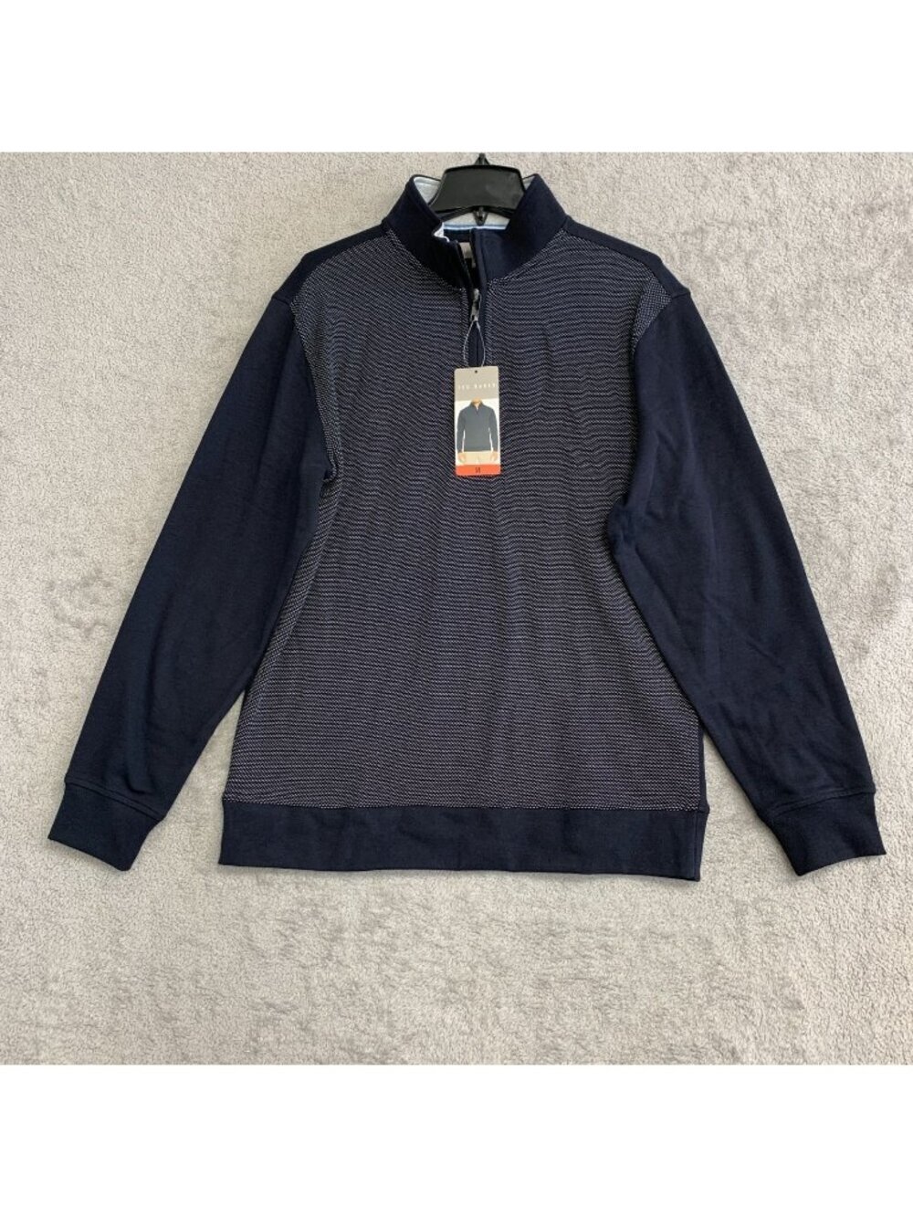 Ted Baker Men's Size M Navy Gray Quarter-Zip Pullover Sweatshirt  M1120